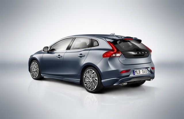 New Volvo V40 2013 (2)5140b8601880b.jpg